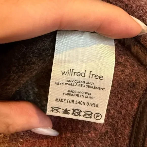 NWT Aritzia Wilfred Free The Ganna Crop Italian Wool Plaid Shacket - Womens S - Picture 6 of 9